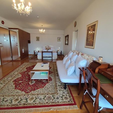 "Athens Light" Luxury Spacy Appartment, Agia Paraskevi Luaran gambar